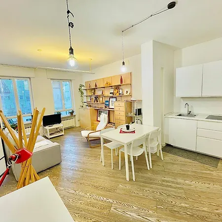 아파트 Loft In Piazza Vittoria 트레비소