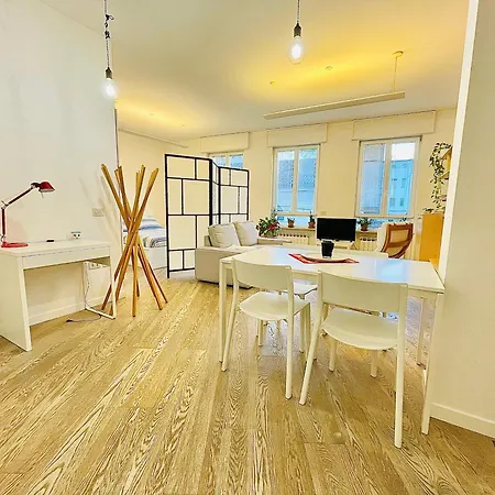 Loft In Piazza Vittoria 公寓 *